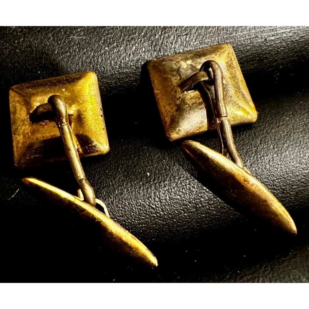Vintage Art Deco Gold Tone Cufflinks Emerald Green Acrylic Faceted Square Retro